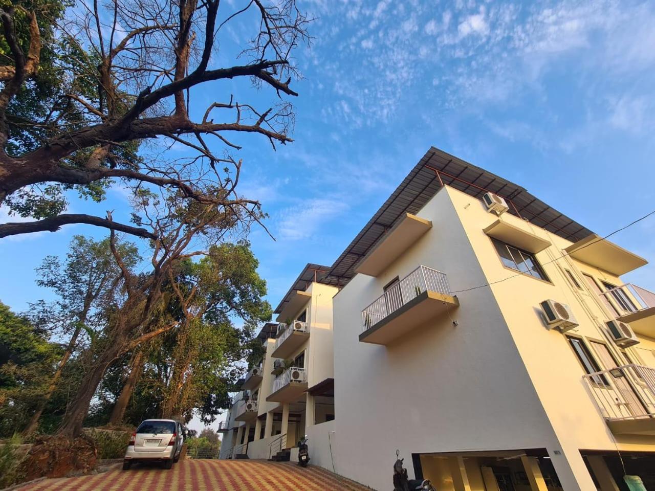 Hill View Hotel By Bil Lonavala Dış mekan fotoğraf