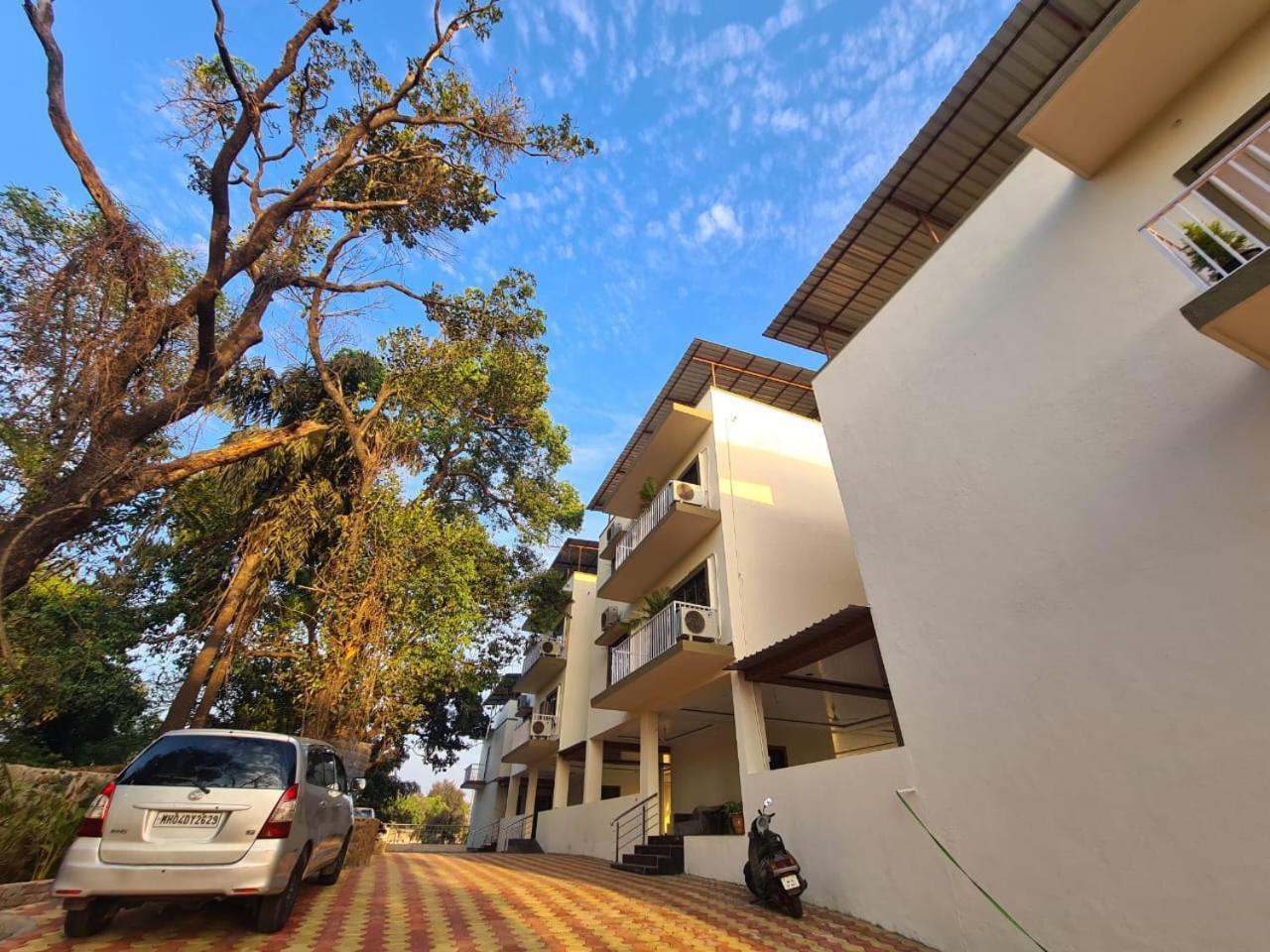 Hill View Hotel By Bil Lonavala Dış mekan fotoğraf